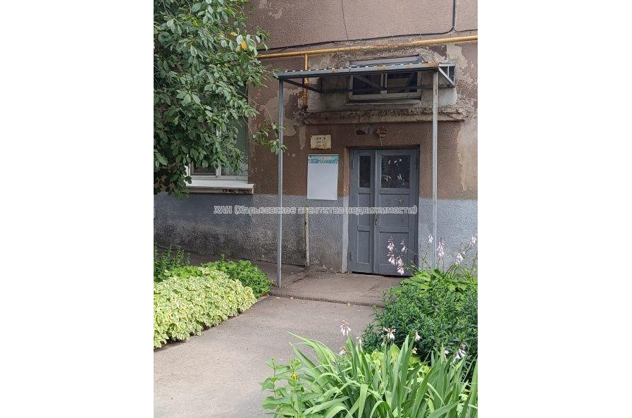 Продам квартиру, Глобинская ул. , 2  ком., 42.90 м², косметический ремонт 