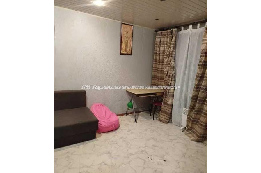 Продам квартиру, Науки просп. , 1 кім., 26 м², косметический ремонт 