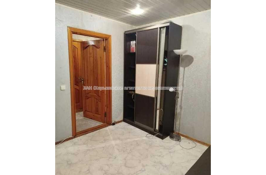 Продам квартиру, Науки просп. , 1 кім., 26 м², косметический ремонт 