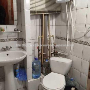 Продам квартиру, Науки просп. , 1 кім., 26 м², косметический ремонт 