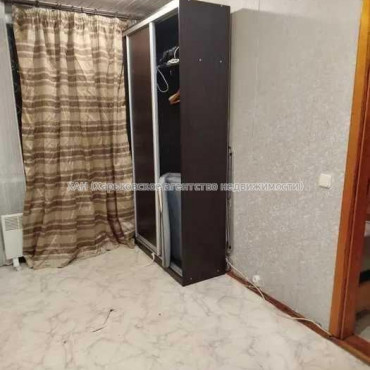 Продам квартиру, Науки просп. , 1 кім., 26 м², косметический ремонт 