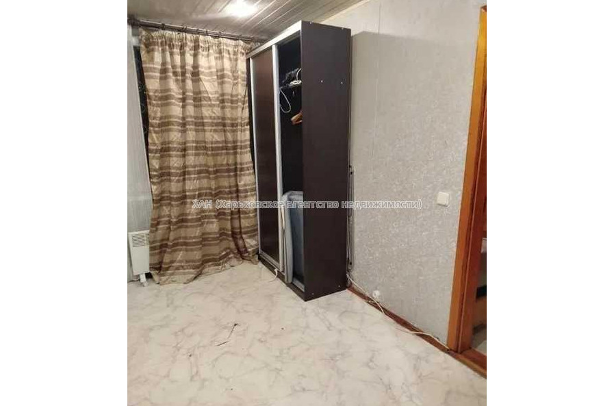 Продам квартиру, Науки просп. , 1 кім., 26 м², косметический ремонт 