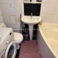 Продам квартиру, Науки просп. , 1 кім., 26 м², капитальный ремонт 