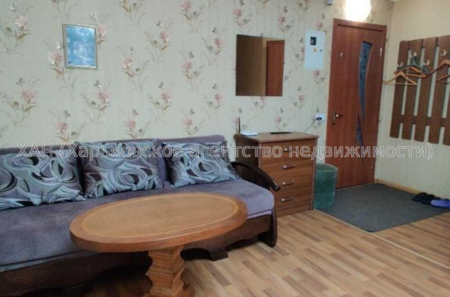 Продам квартиру, Шекспира ул. , 1 кім., 30 м², косметический ремонт 