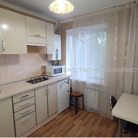 Продам квартиру, Шекспира ул. , 1 кім., 30 м², косметический ремонт