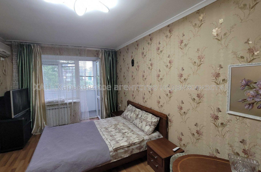 Продам квартиру, Шекспира ул. , 1 кім., 30 м², косметический ремонт 