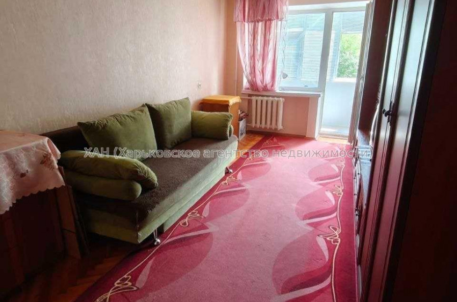 Продам квартиру, 2 кім., 44 м², косметический ремонт 