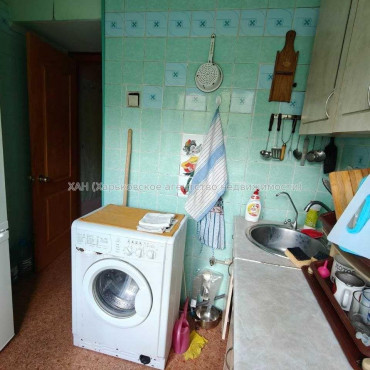 Продам квартиру, 2 кім., 44 м², косметический ремонт 