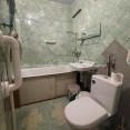 Продам квартиру, 23 Августа ул. , 1  ком., 35 м², советский ремонт 