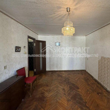 Продам квартиру, 23 Августа ул. , 1  ком., 35 м², советский ремонт 