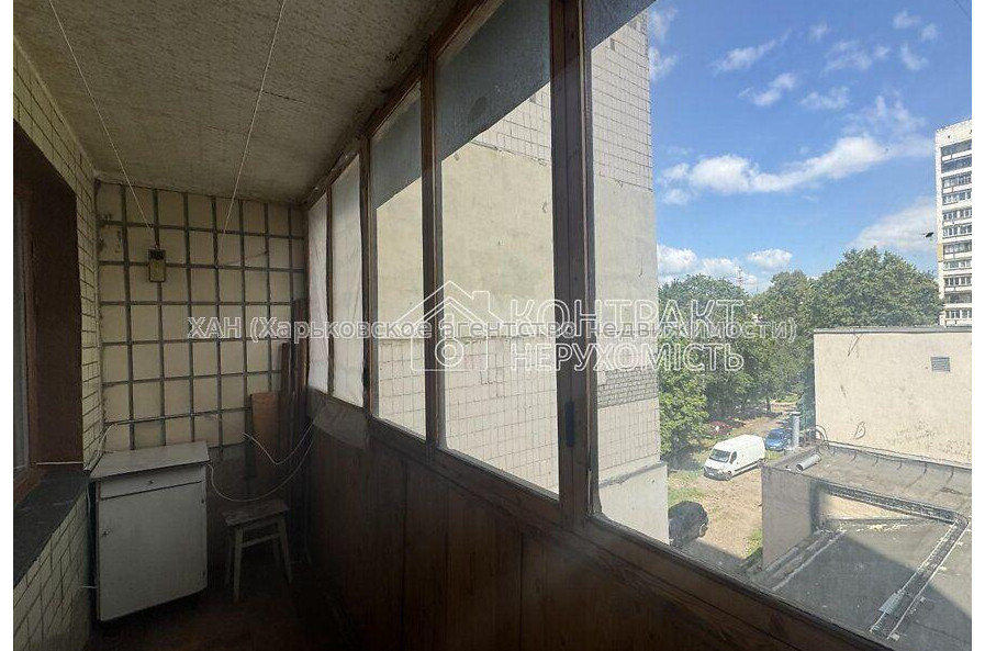 Продам квартиру, 23 Августа ул. , 1  ком., 35 м², советский ремонт 