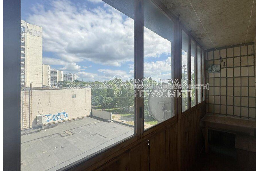 Продам квартиру, 23 Августа ул. , 1  ком., 35 м², советский ремонт 