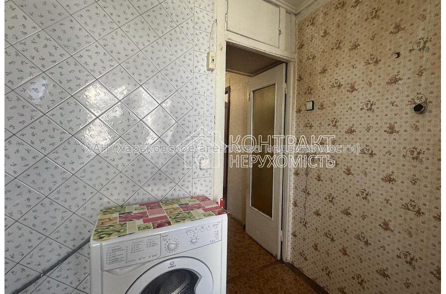 Продам квартиру, 23 Августа ул. , 1  ком., 35 м², советский ремонт 