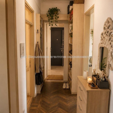 Продам квартиру, Чичибабина Бориса ул. , 3 кім., 72 м², капитальный ремонт 
