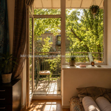 Продам квартиру, Чичибабина Бориса ул. , 3 кім., 72 м², капитальный ремонт 