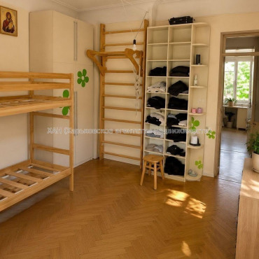 Продам квартиру, Чичибабина Бориса ул. , 3 кім., 72 м², капитальный ремонт 