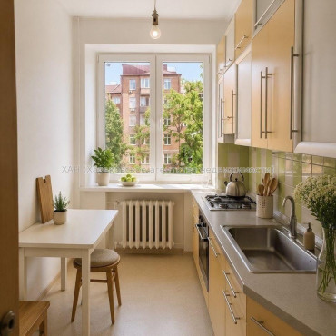 Продам квартиру, Чичибабина Бориса ул. , 3 кім., 72 м², капитальный ремонт 
