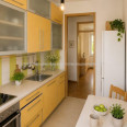 Продам квартиру, Чичибабина Бориса ул. , 3 кім., 72 м², капитальный ремонт 