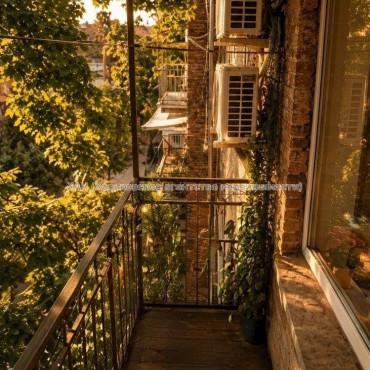 Продам квартиру, Чичибабина Бориса ул. , 3 кім., 72 м², капитальный ремонт 