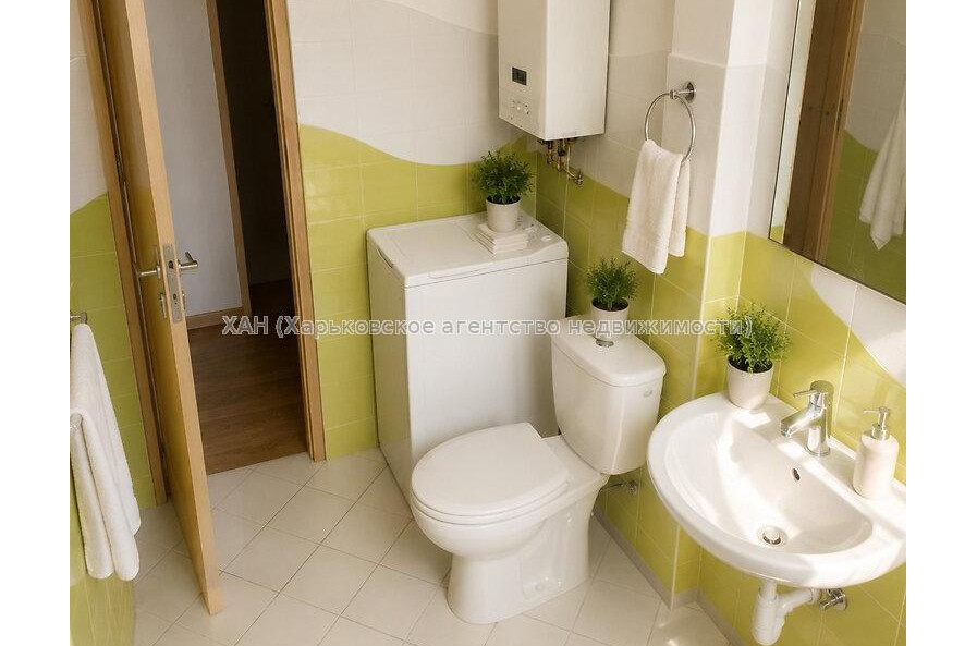 Продам квартиру, Чичибабина Бориса ул. , 3 кім., 72 м², капитальный ремонт 