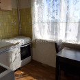 Продам квартиру, Валентиновская ул. , 35/81 , 2  ком., 46 м², частичный ремонт 