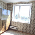 Продам квартиру, Валентиновская ул. , 35/81 , 2  ком., 46 м², частичный ремонт 