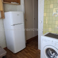 Продам квартиру, Валентиновская ул. , 35/81 , 2  ком., 46 м², частичный ремонт 