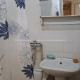 Продам квартиру, Валентиновская ул. , 35/81 , 2  ком., 46 м², частичный ремонт 