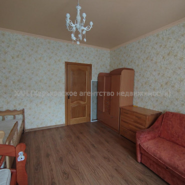 Продам квартиру, Домостроительная ул. , 7 , 2  ком., 79.20 м², капитальный ремонт 
