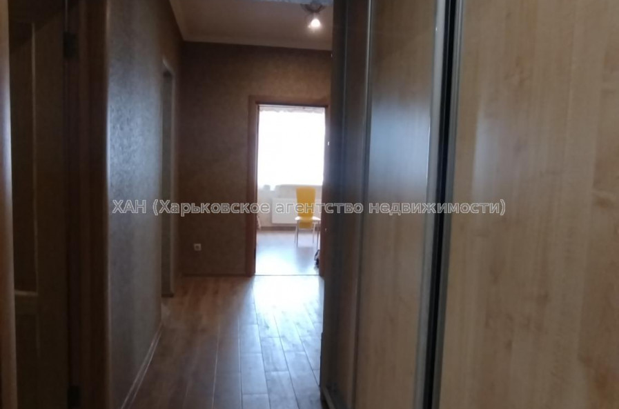 Продам квартиру, Домостроительная ул. , 7 , 2  ком., 79.20 м², капитальный ремонт 