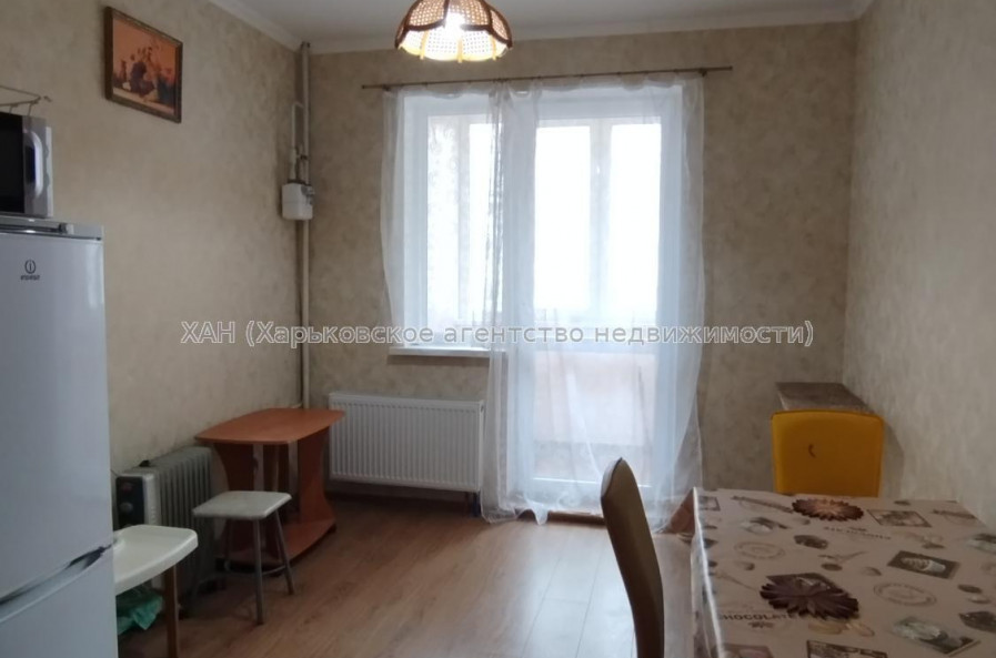Продам квартиру, Домостроительная ул. , 7 , 2  ком., 79.20 м², капитальный ремонт 