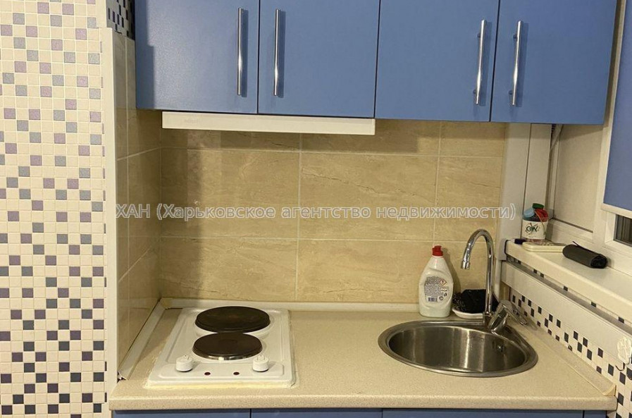 Продам квартиру, Мирослава Мисли ул. , 1 кім., 19 м², капитальный ремонт 