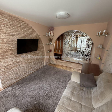 Продам квартиру, Барабашова академика ул. , 3 кім., 68 м², евроремонт 