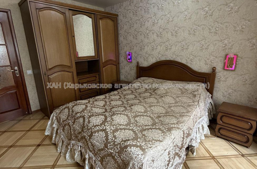 Продам квартиру, Барабашова академика ул. , 3 кім., 68 м², евроремонт 