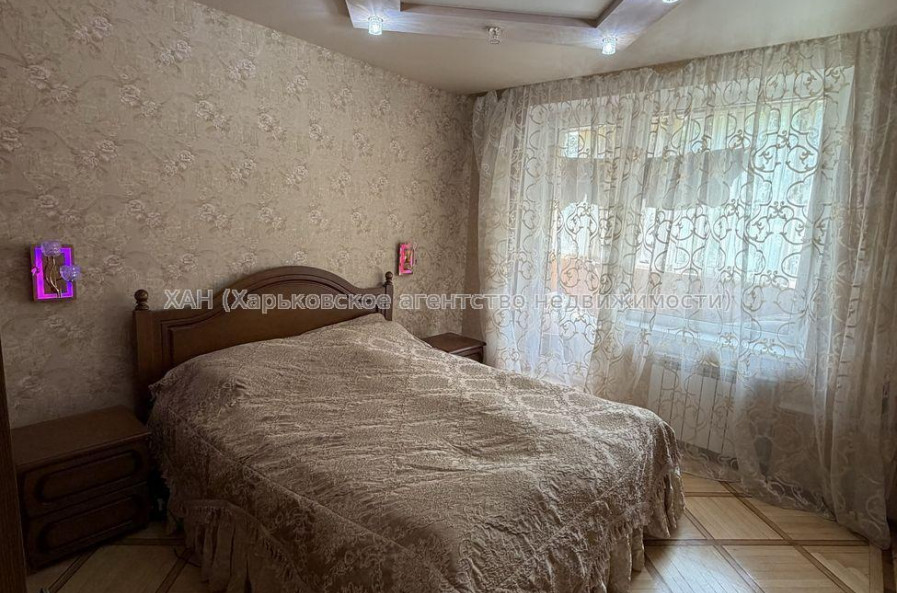 Продам квартиру, Барабашова академика ул. , 3 кім., 68 м², евроремонт 
