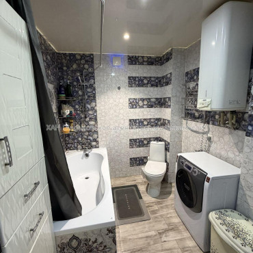 Продам квартиру, Барабашова академика ул. , 3 кім., 68 м², евроремонт 