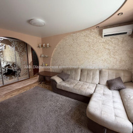 Продам квартиру, Барабашова академика ул. , 3 кім., 68 м², евроремонт