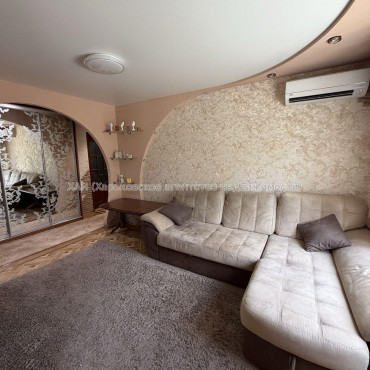 Продам квартиру, Барабашова академика ул. , 3 кім., 68 м², евроремонт 