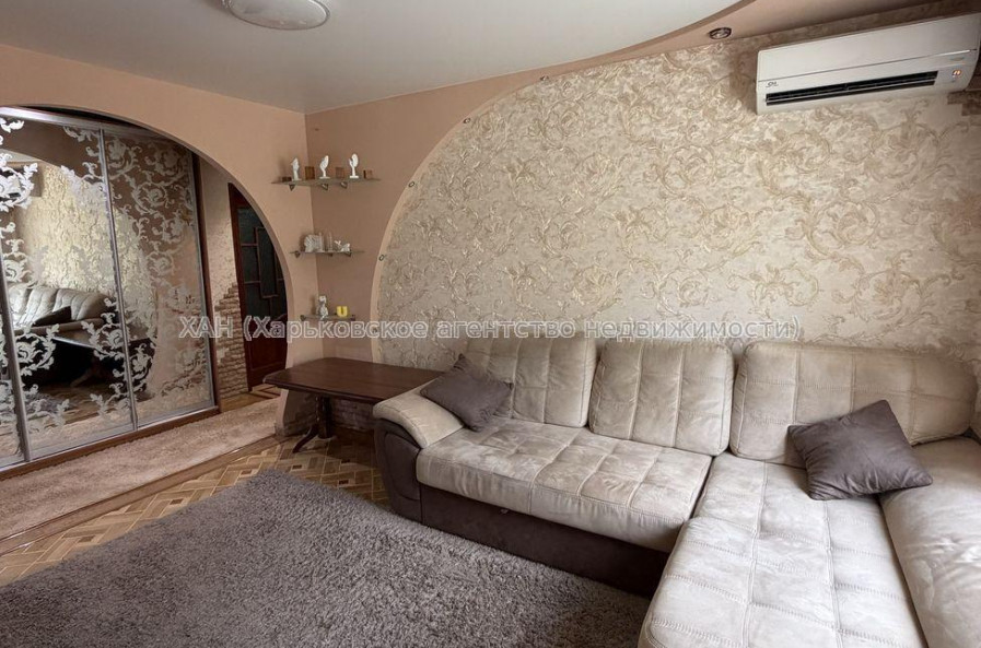 Продам квартиру, Барабашова академика ул. , 3 кім., 68 м², евроремонт 