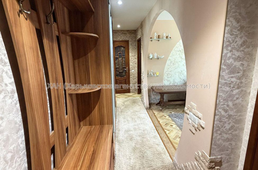 Продам квартиру, Барабашова академика ул. , 3 кім., 68 м², евроремонт 