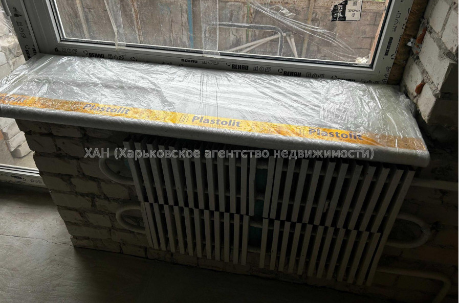 Продам квартиру, Богомольца ул. , 1 кім., 40 м², без отделочных работ 