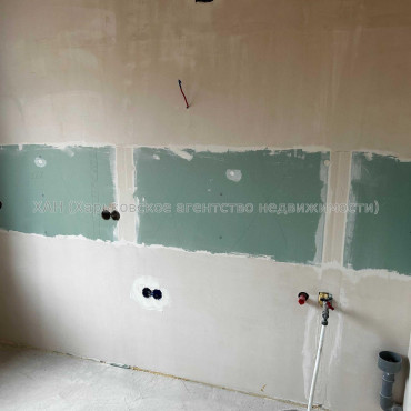 Продам квартиру, Богомольца ул. , 1 кім., 40 м², без отделочных работ 