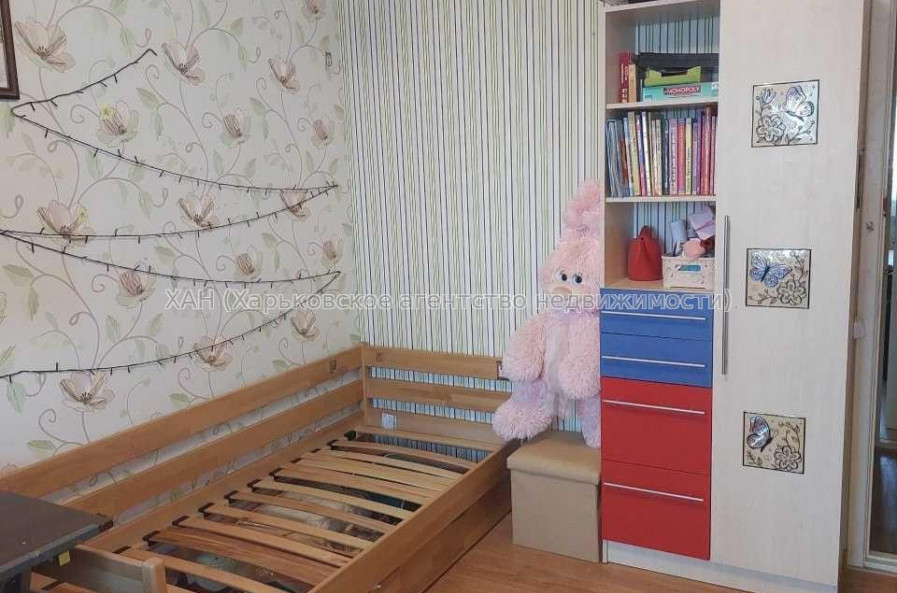 Продам квартиру, Астрономическая ул. , 3 кім., 66.70 м², косметический ремонт 