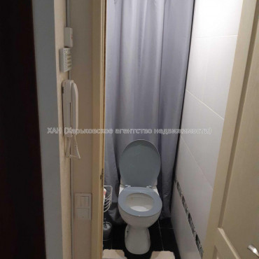 Продам квартиру, Астрономическая ул. , 3 кім., 66.70 м², косметический ремонт 