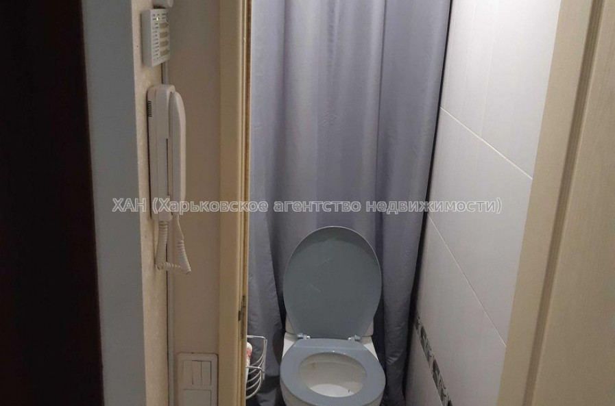 Продам квартиру, Астрономическая ул. , 3 кім., 66.70 м², косметический ремонт 