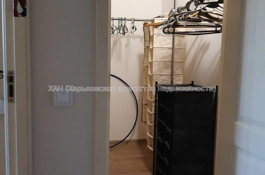 Продам квартиру, Астрономическая ул. , 3 кім., 66.70 м², косметический ремонт 