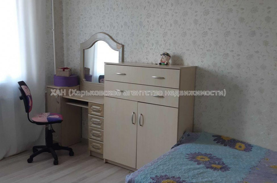Продам квартиру, Астрономическая ул. , 3 кім., 66.70 м², косметический ремонт 