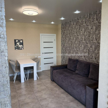 Продам квартиру, Лисаветинская ул. , 2 кім., 53 м², авторский дизайн 