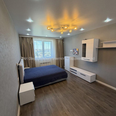 Продам квартиру, Лисаветинская ул. , 2 кім., 53 м², авторский дизайн 