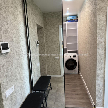 Продам квартиру, Лисаветинская ул. , 2 кім., 53 м², авторский дизайн 